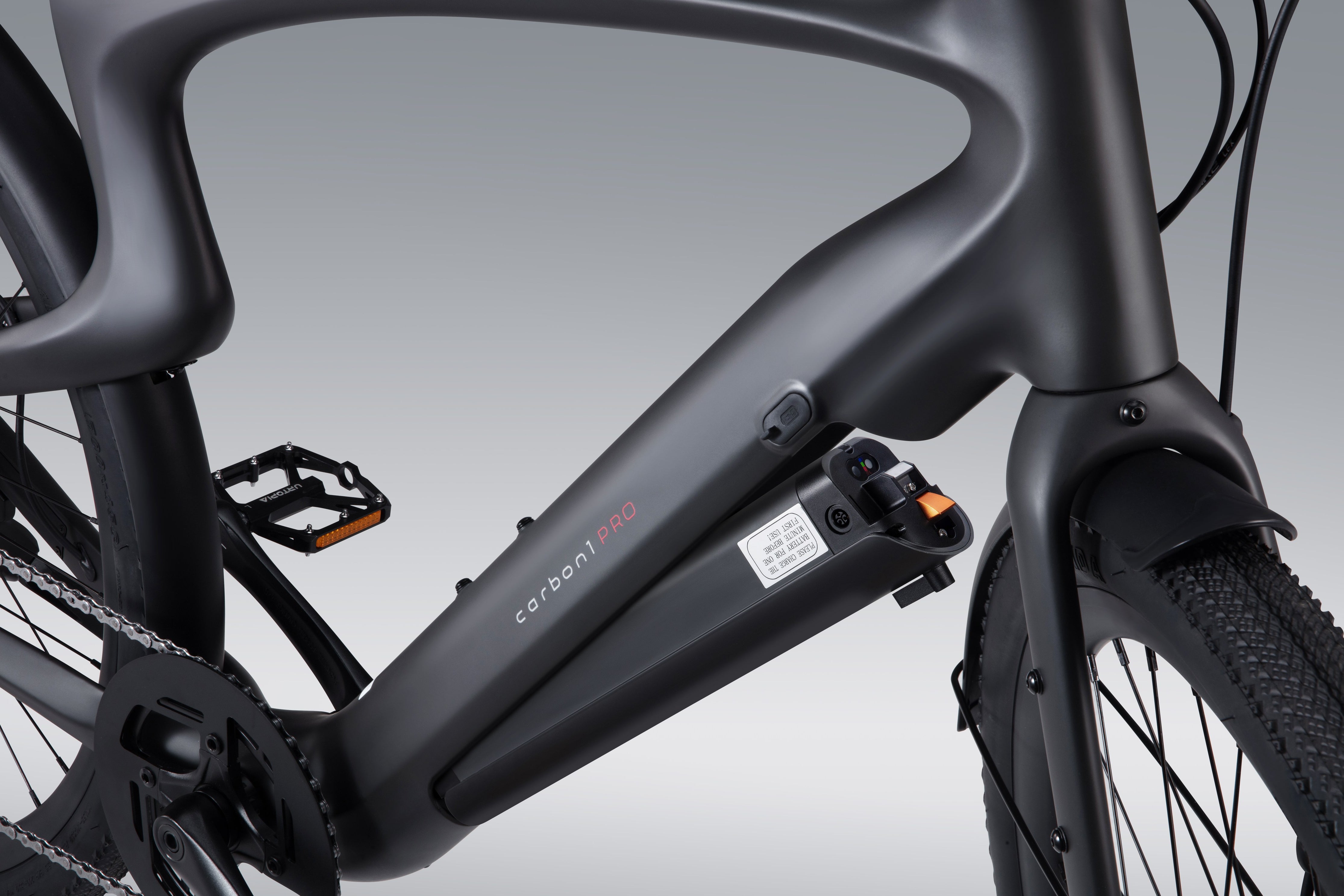 Akku-Detail des Urtopia Carbon 1 Pro im Unterrohr integriert