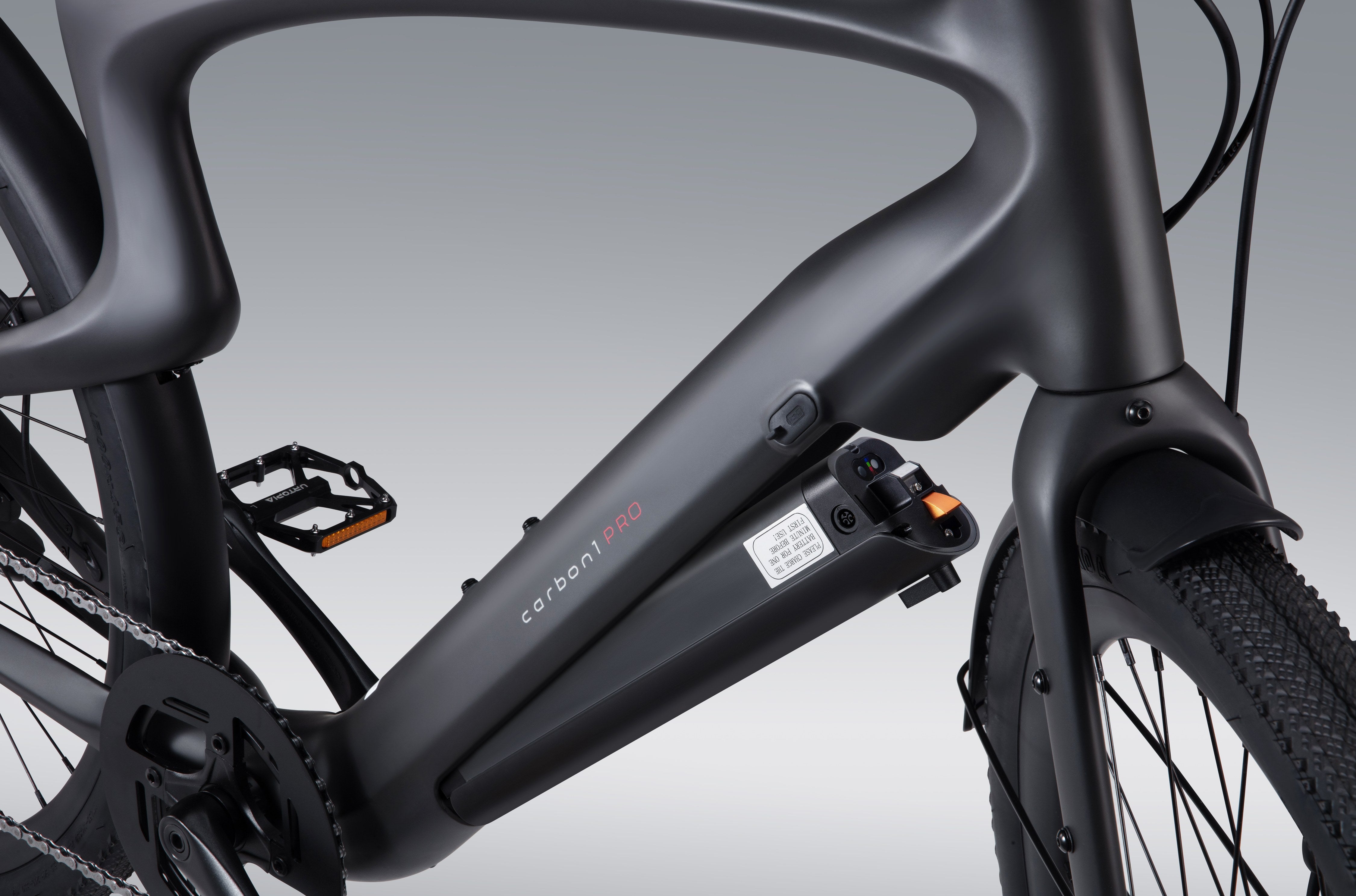 Akku-Detail des Urtopia Carbon 1 Pro im Unterrohr integriert