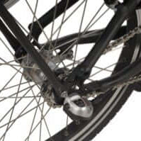 Nahaufnahme des Hinterrads am Saxonette Compact Comfort Plus 2.0 Falt-E-Bike