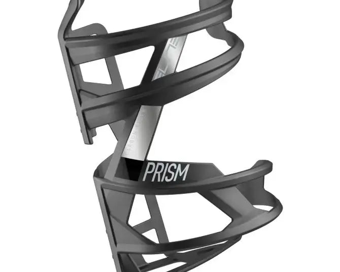 Elite Prism Flaschenhalter, Seitenansicht in Schwarz, mit ergonomischem Design für sicheren Halt der Trinkflasche während der Fahrt
