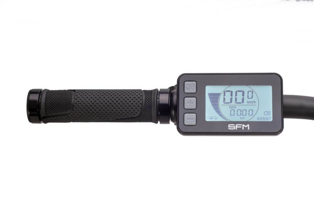 SFM Display am E-MTB Lenker mit Geschwindigkeitsanzeige und Bedienelementen für Saxxx Everest 5.0 E-Mountainbike