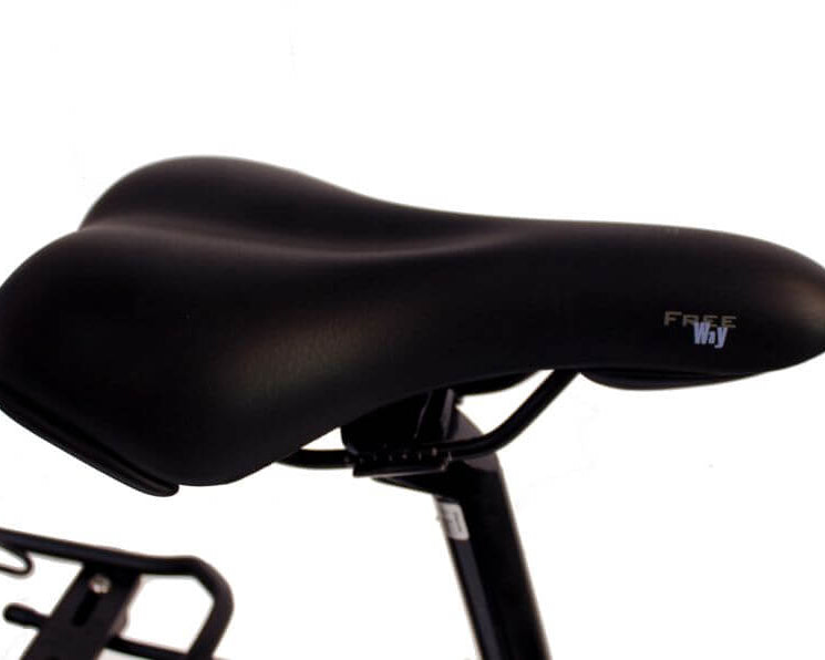 SAXXX Touring Sport E-Trekkingbike Sattel in Schwarz mit ergonomischem Design für hohen Fahrkomfort.