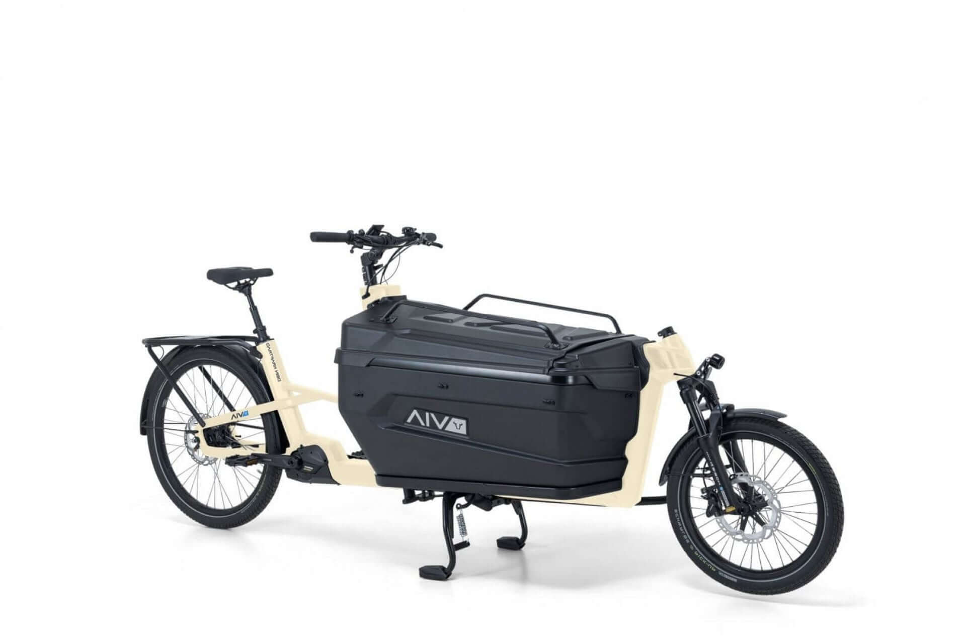 VIA Cargo E-Lastenrad in modernem Design, ideal für Transporte und Freizeitaktivitäten.