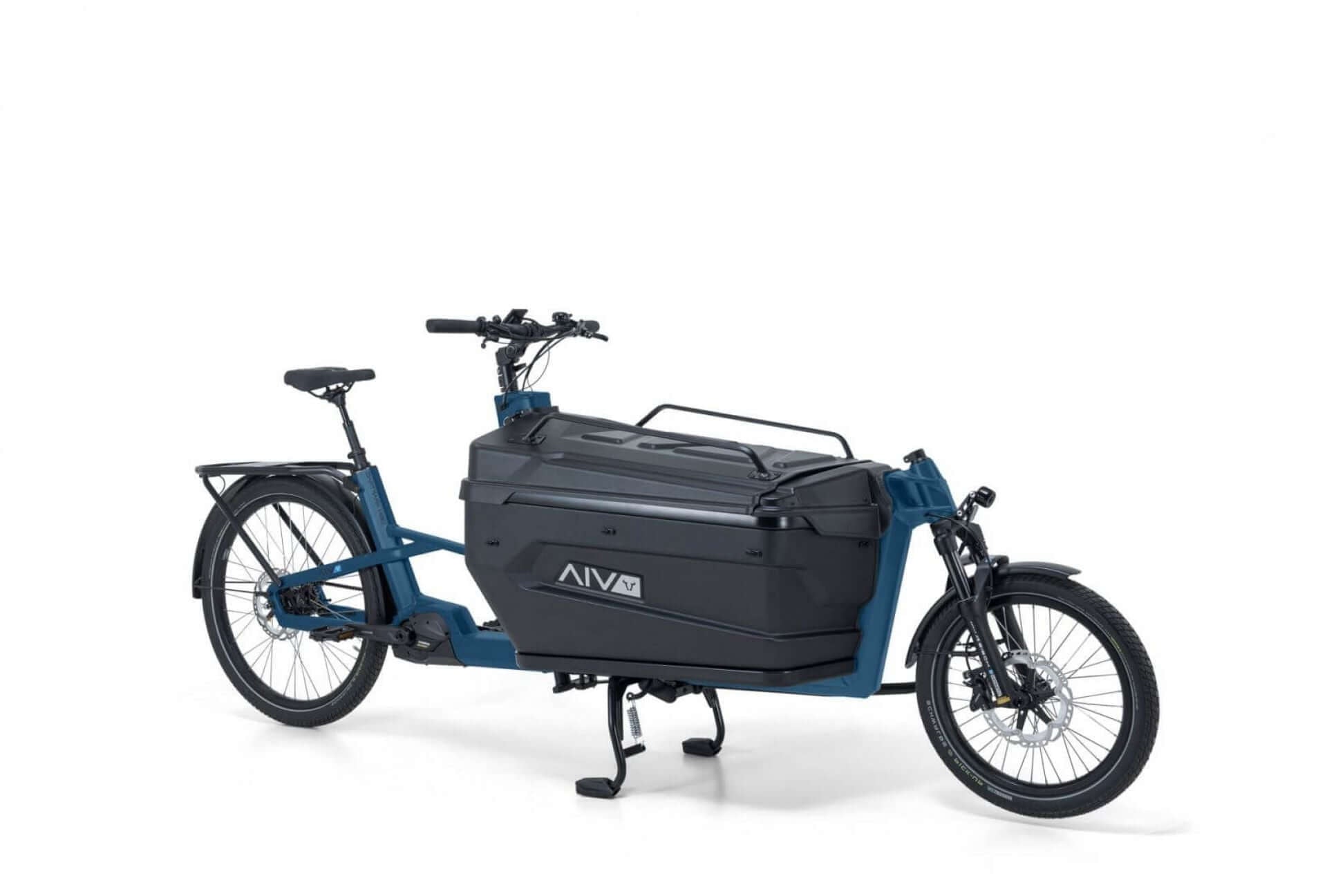 VIA Cargo E-Lastenrad in Blau mit großem Lastenbehälter für Transport und Freizeit.