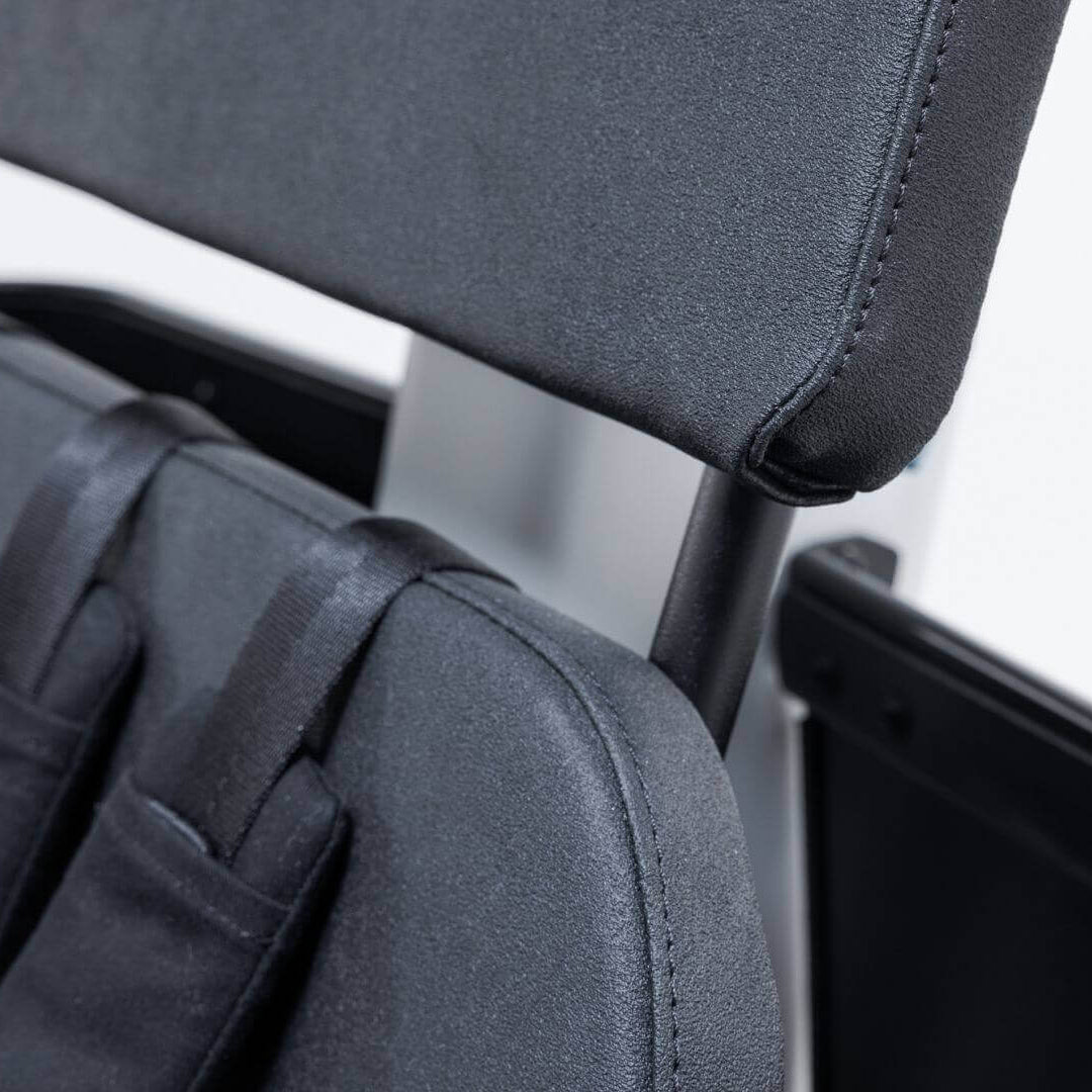 VIA Kindersitz – Montageansicht mit verstellbarer Rückenlehne