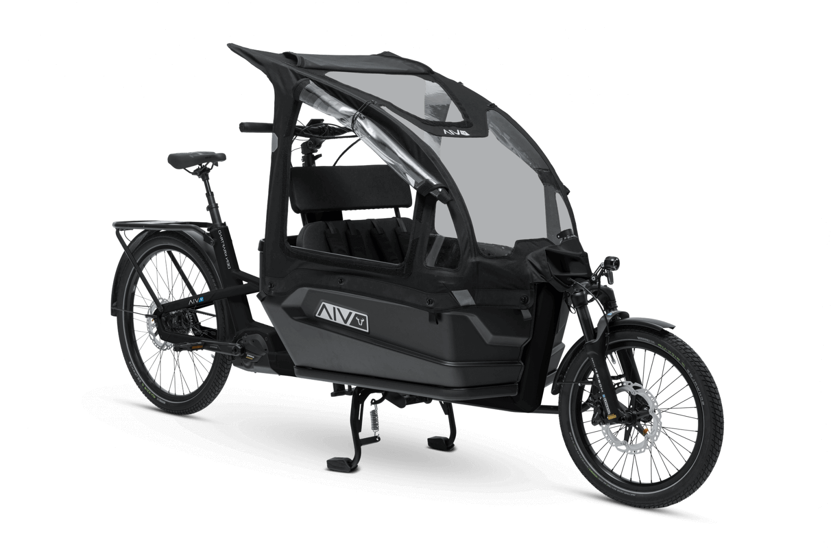 VIA Family E-Lastenrad mit Regenschutz für sicheres Transportieren von Kindern und Einkäufen in der Stadt.
