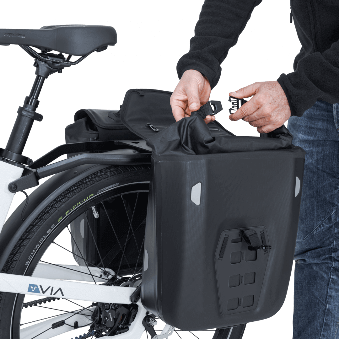 Offene VIA Seitentasche SysBag WP – Innenraum mit wasserdichtem Schutz und großzügigem Stauraum