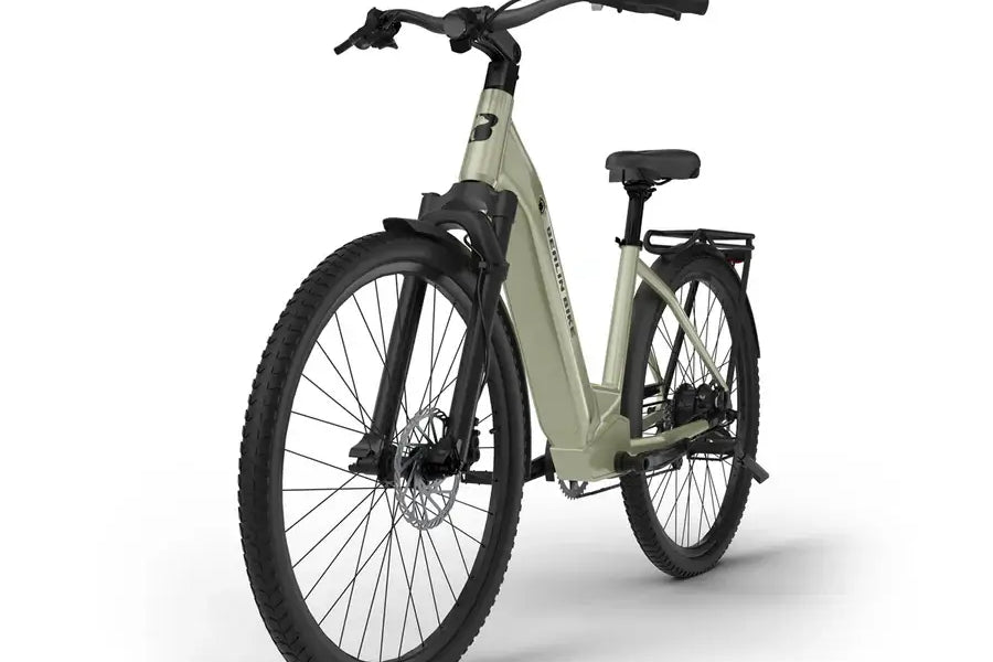Berlin Bike SUV E-Bike, Frontansicht in olivgrün mit breiten Reifen und sportlichem Look