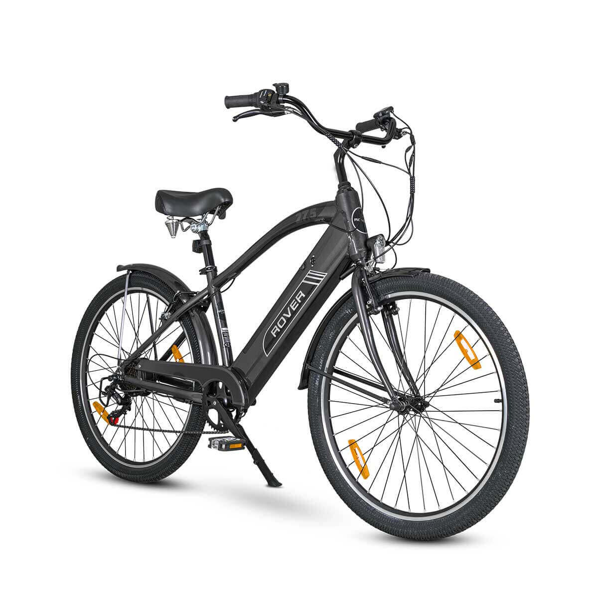 ROVER Cruise E-Bike CMR 700, Vorderansicht mit breiten Reifen und Schutzblech.