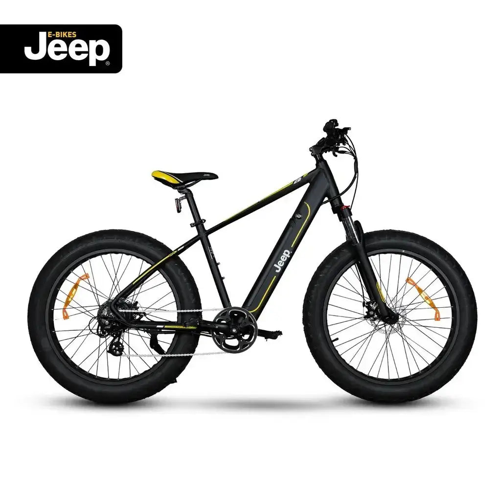 Jeep Mountain FAT E-Bike MHFR 7100, Seitenansicht mit breiten Fatbike-Reifen und robustem Rahmen