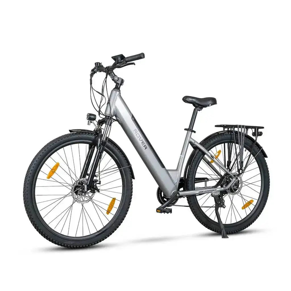 ROVER Trekking E-Bike TLR 709 in Silber mit robustem Rahmen und hochwertigen Komponenten.