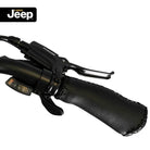 Nahaufnahme des Bremshebels des Jeep Mountain E-Bike MHM 7010 für zuverlässige Bremssteuerung