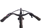 Lenkeransicht des SAXXX Touring Sport E-Trekkingbikes mit Steuerungselementen und Griffen.