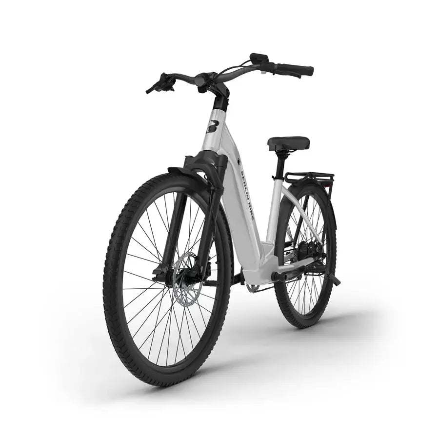 Berlin Bike SUV E-Bike in stylischem Weiß mit breiten Reifen und modernem Design, ideal für urbanes Fahren.